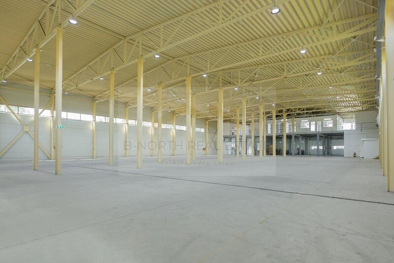 Otopeni Hala industriala 2.000 mp Depozitare / Productie Rampe incarcare